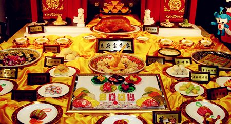 全聚德：白富美突轉屌絲行不通，降低客單價對不住股東！