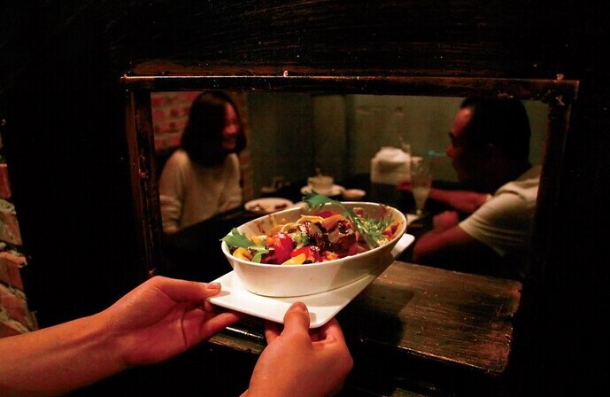 別光看韓寒們開店火到爆，其實主題餐廳很短命？|餐飲界