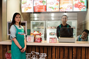 從地鐵口自提到入駐外賣(mài)平臺(tái)，他是這樣滿(mǎn)足顧客需求的|餐飲界