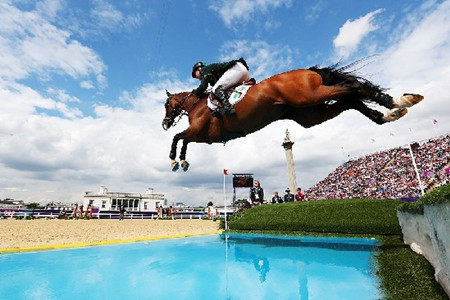 2016年餐飲的七個(gè)坎，你能越過多少？|餐飲界