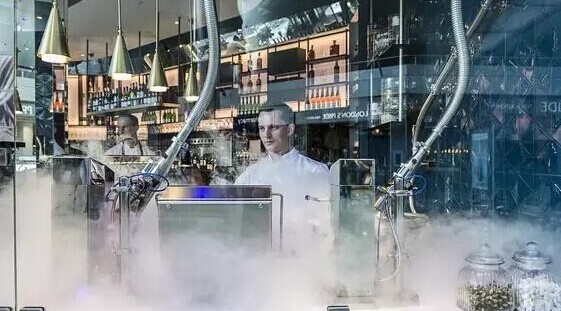 國(guó)際機(jī)場(chǎng)的咖啡館，主要看氣質(zhì)|餐飲界