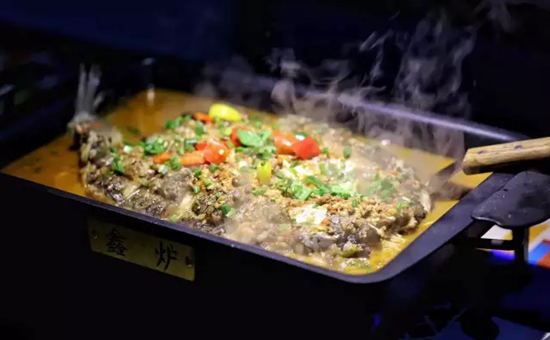 烤魚當(dāng)?shù)?，粵菜能否在廣州站穩(wěn)腳跟？