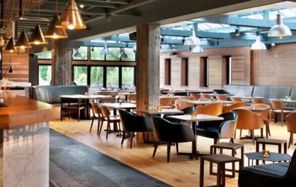 讓每個門店充滿“個性”，這家美食酒吧這樣做