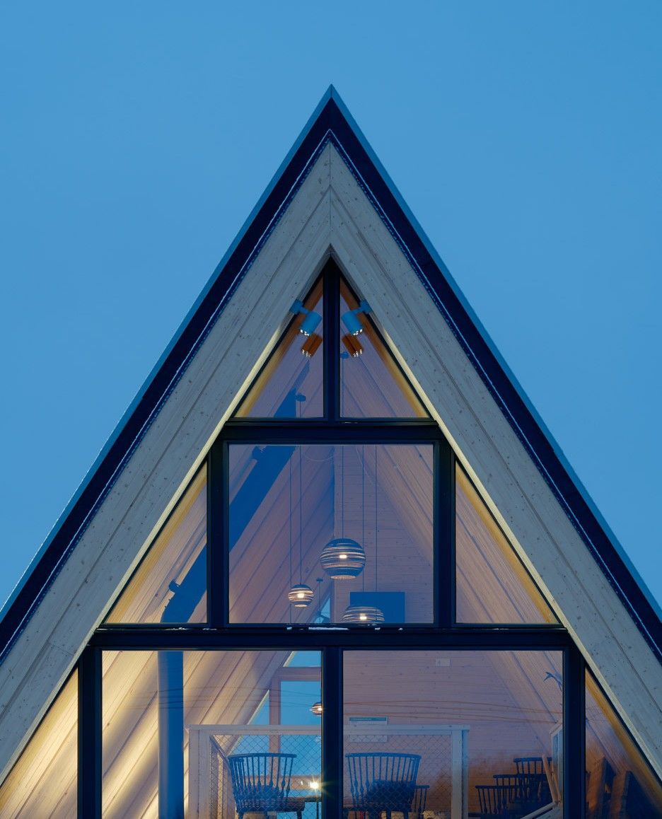 瑞典這間雪山餐廳，讓你滑完雪就能來頓芝士火鍋