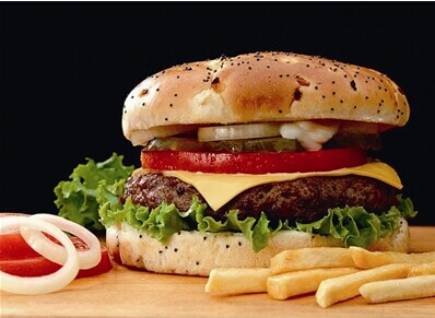 麥當(dāng)勞入華25年，如今也開始賣粥和饅頭