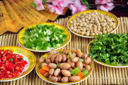 餐廳加收未知“餐品費”，算強制消費嗎？