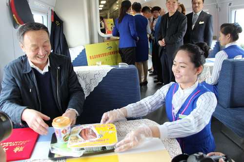 高鐵餐飲接地氣，讓消費(fèi)者更有幸福感
