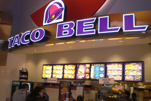 百勝攜領(lǐng)塔可鐘，8年后再度襲華