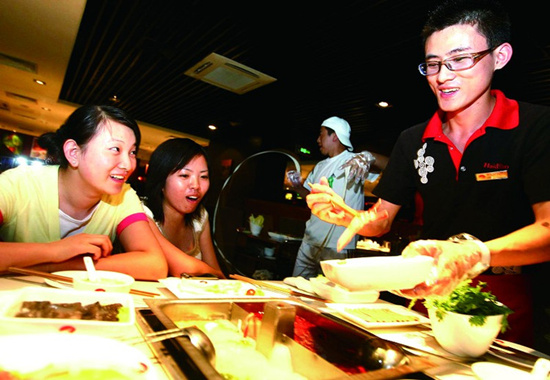 向海底撈學(xué)，如何找到、重用、獎(jiǎng)勵(lì)干活麻利的員工