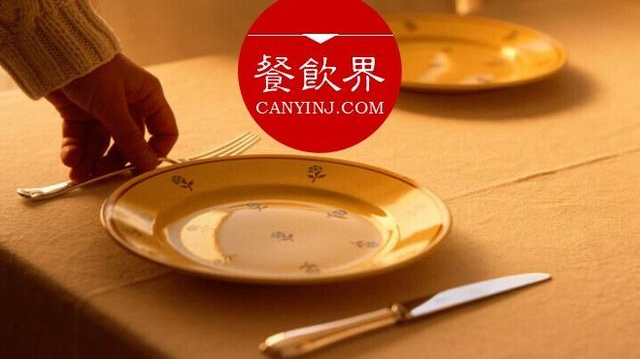 #周末一參#日本老牌酒館緊隨潮流，為何會失去更多客戶？