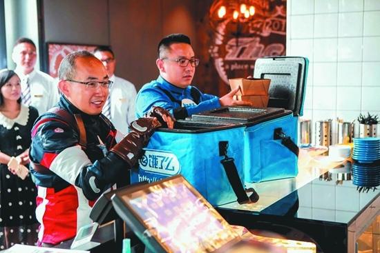 從校園出生融資12.5億的餓了么，看校園外賣市場(chǎng)|餐飲界