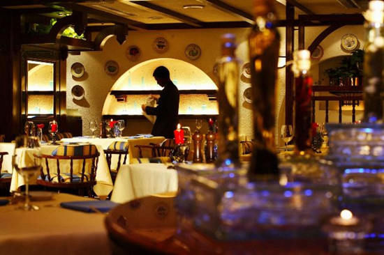 4月全國(guó)餐飲收入同比漲一成