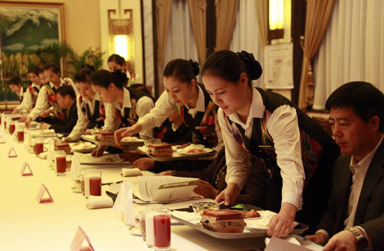 2016餐飲人能否真正“笑”著走下去？