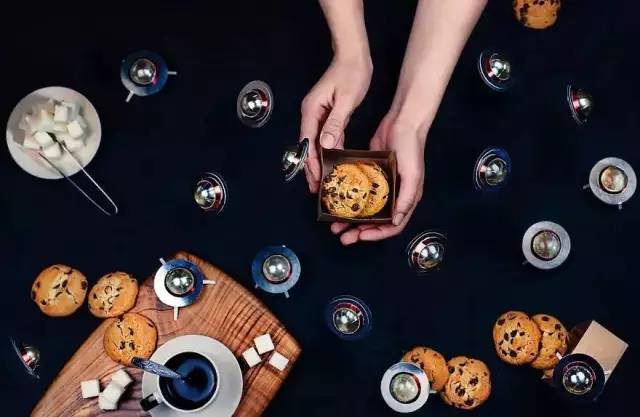 咖啡館甜點陳列的4項“吸引法則”，助你迅速提升客單價|餐飲界