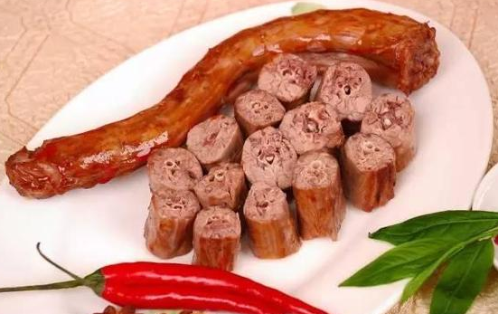 絕味VS周黑鴨：驚人的落差，逆天的模式！