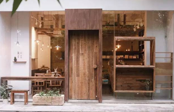 天天賴床的兩位姑娘，開了一家被懶蟲追捧的私房小食館