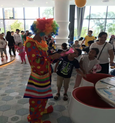 連粑粑麻麻都愛玩的兒童餐廳—小螺號，你知道嗎？