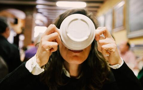 90%餐飲人都死于不大不小的“魔鬼階段”：想闖過去，干了這碗毒雞湯