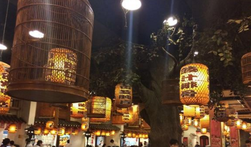 餐飲“群聚”效應(yīng)有幾分道理？