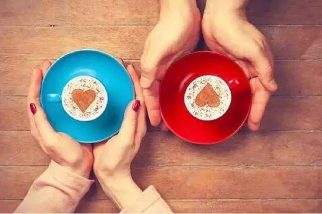 小白開店記：餐飲創(chuàng)業(yè)，究竟是單干還是加盟？