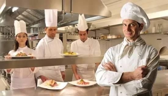 這樣的廚師長(zhǎng)，才是餐飲老板想要的！|餐飲界