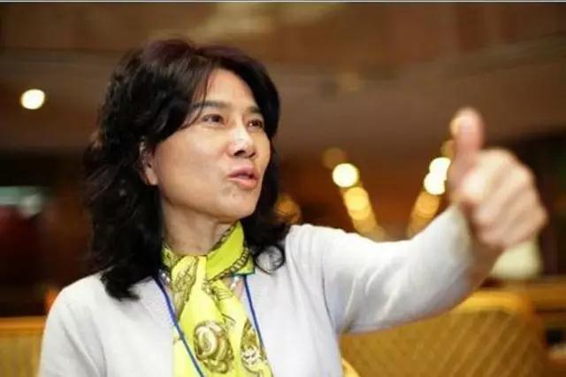 這家米其林三星餐廳竟用iPad裝食物 你敢吃嗎？|餐飲界