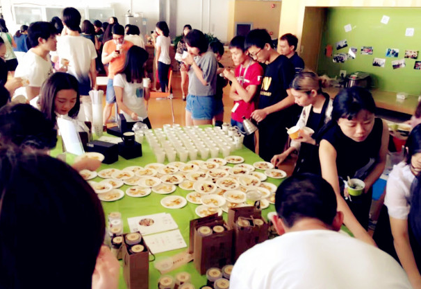 民間手工小吃也有爆品思維？坊鮮融資100萬后的實(shí)踐啟發(fā)|餐飲界