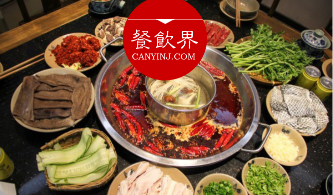 火鍋被玩壞了，餐廳竟然靠一套盤子在紅海中殺出一條血路？|推薦