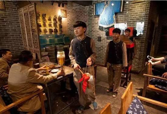 一點(diǎn)創(chuàng)新，讓餐廳火得一塌糊涂！