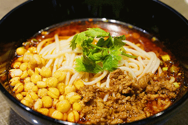 從地區(qū)小吃到全國連鎖，揭秘重慶小面是如何上位的？