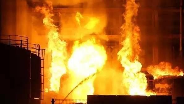 警示！餐館發(fā)生爆炸老板身亡，原因竟是用了它！