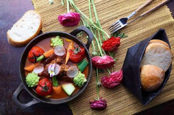 你的餐廳，到底是開給誰的？|餐飲界