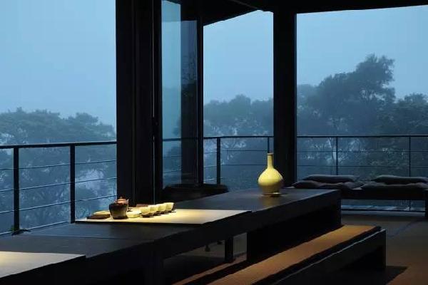 在深山里開餐廳，幾次歇業(yè)！只因人氣太高！