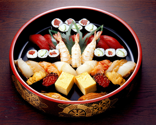 “純種”的日本壽司來了，“混搭”的中式壽司怎么辦？