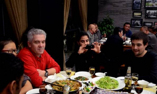 餐飲消費(fèi)調(diào)查報(bào)告：顧客喜歡這樣的餐廳！