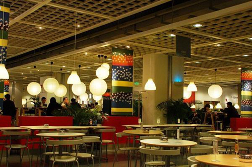 除了賣沙發(fā)，宜家還想開獨(dú)立的街邊餐廳|餐飲界