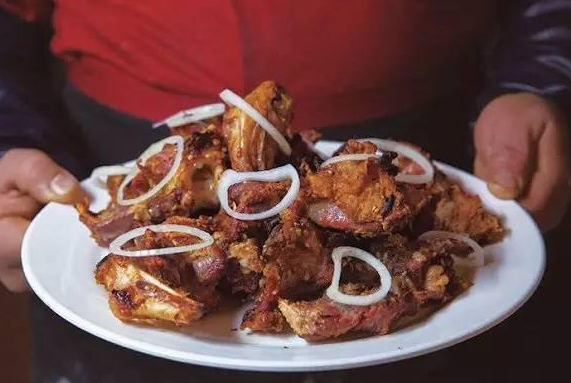 無印良品全球首家創(chuàng)意餐廳落地中國，在MUJI吃大盤雞是種什么體驗？|餐飲界