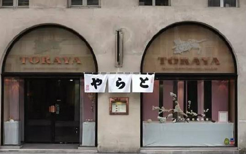 日本小吃店如何做大做強(qiáng)？我們發(fā)現(xiàn)了兩種完全不同的方法