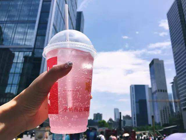 從KFC賣(mài)口紅學(xué)到小店引爆新品的5個(gè)概念！