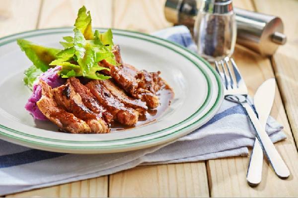 要想低價(jià)打造高顏值餐廳，得把錢(qián)花在點(diǎn)子上