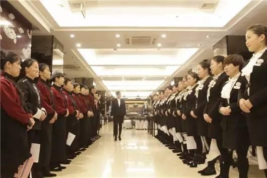 7種不同類(lèi)型員工，餐飲店長(zhǎng)應(yīng)該這樣管！|餐飲界