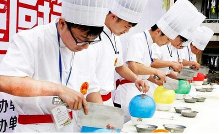 中國智慧餐飲創(chuàng)新國際峰會：餐飲信息化融合管理成焦點(diǎn)！