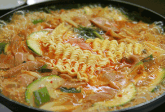 為什么麻辣燙能超越沙縣小吃、蘭州拉面成為中國(guó)第一快餐？