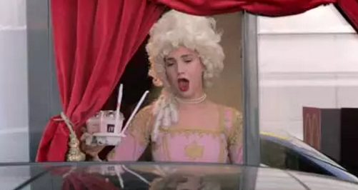 巴西街頭，為什么出現(xiàn)了一個(gè)移動(dòng)的麥當(dāng)勞餐廳？