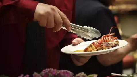 金錢(qián)豹告急！半年連關(guān)11家，只剩最后兩家店