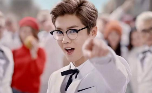 肯德基越來越年輕，金錢豹卻倒閉了，餐飲企業(yè)「轉(zhuǎn)型」都有什么姿勢