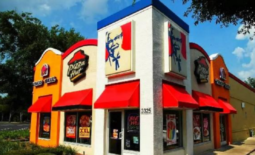 一個(gè)店、倆品牌！百勝3000家門店搞聯(lián)營，23年成功秘笈在此！