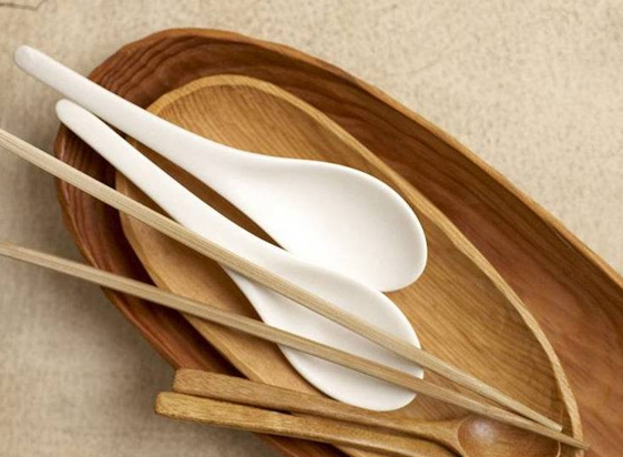 一籠小確幸、滬小胖、桂滿隴…是誰連環(huán)謀殺了上海灘的網(wǎng)紅餐廳們？