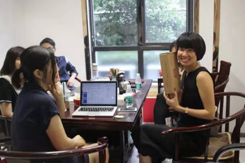 12秒出餐，11家店月銷破萬，甚至提高了一個鎮(zhèn)的GDP？