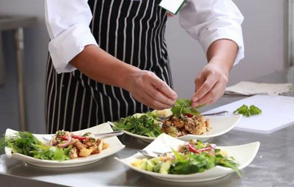 餐飲一定要另辟蹊徑！千萬別同質(zhì)化競爭